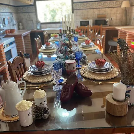 Cortijo Bustamante Kır Evi *