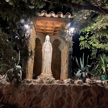 Cortijo Bustamante * Baza