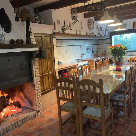 Cortijo Bustamante Casa rural Baza