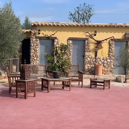 Casa rural Cortijo Bustamante *